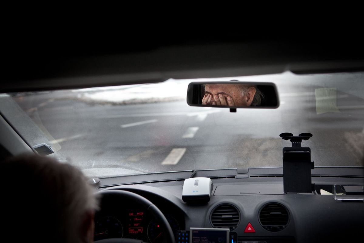 The Dangers of Drowsy Driving: Staying Awake and Alert at the Wheel